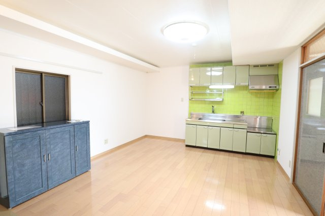 ザ・ノウブルマンション貴人館の居間・リビング