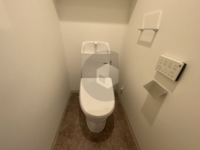 F asecia サンドのトイレ