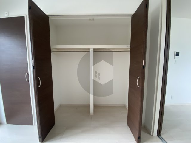 F asecia サンドの収納