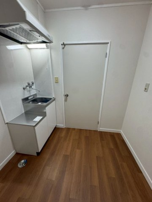 【内装】 | クレストヒルズ横濱三ツ沢WEST | キッチンスペースはゆとりがあるので活用しやすい
