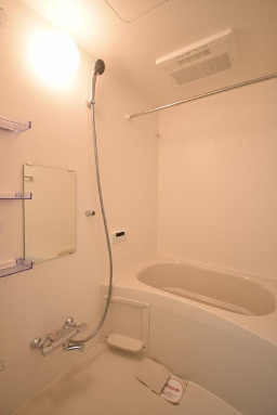 【浴室】 | MISTRAL姫路駅前Ⅵ東駅前町