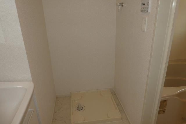 ピノ・ロッソⅠの独立洗面台|洗髪洗面化粧台