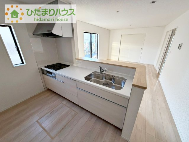 【キッチン】 | 土浦市霞ケ岡町第3　新築戸建　1号棟 | 料理をしながらでも、ご家族との会話を楽しめる対面式キッチン♪