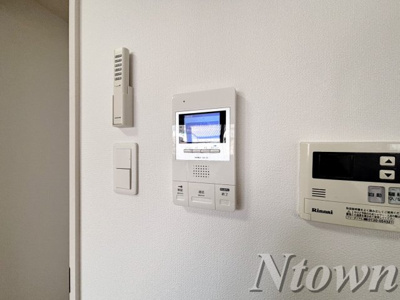 【セキュリティ】 | ハピネス | モニター付きインターホンです