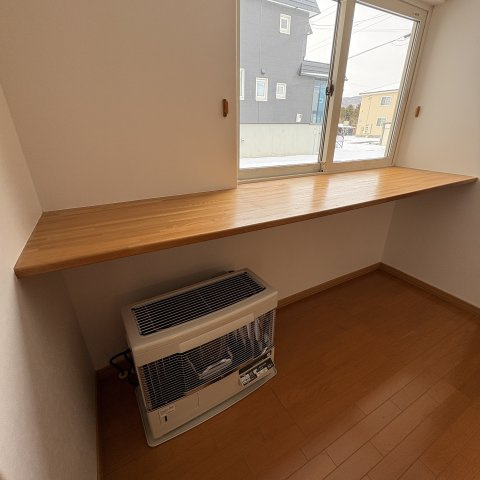 登別市中央町3丁目4-5戸建の居間・リビング