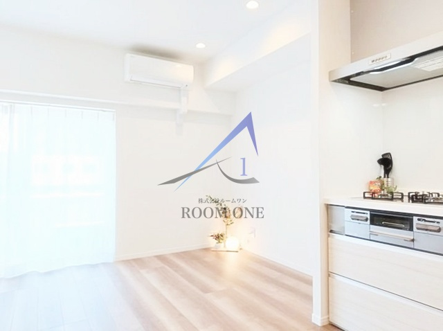 ライオンズマンション飯田橋の居間・リビング|洋室のお部屋です。