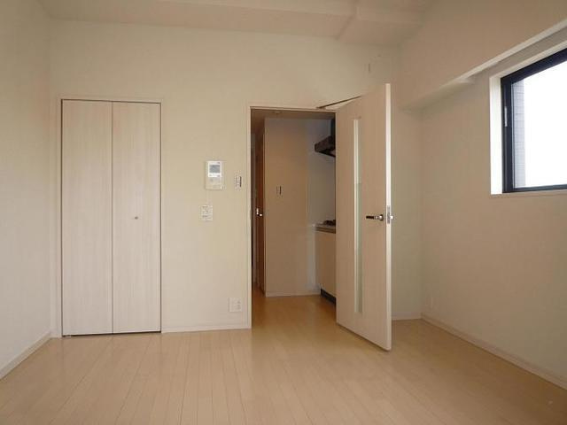 カテリーナ浅草の居間・リビング