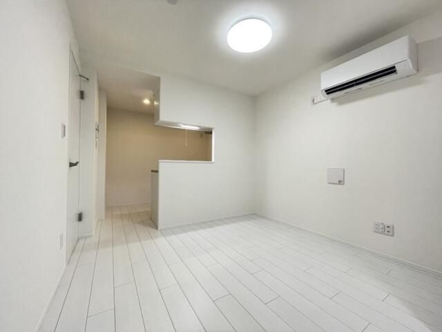 ＢＩＢＬＩＯ　ＳＵＧＡＭＯの寝室