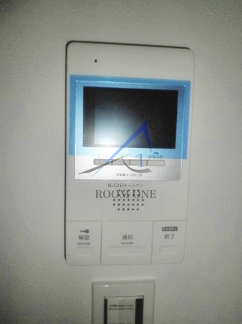 フェリシア東雪谷のセキュリティ|モニター付きインターホンです。