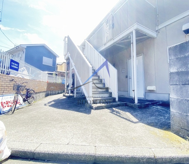 メゾンド・ヴァンテーヌのエントランス|エントランスです。