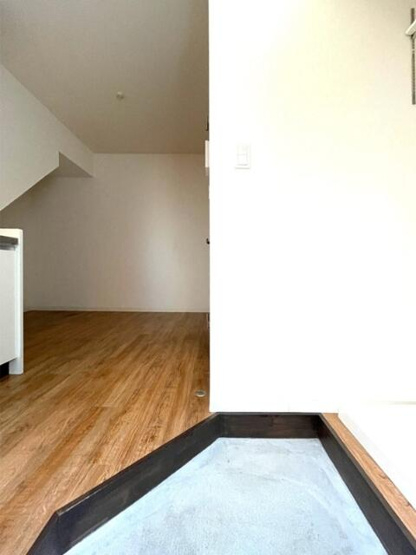 【玄関】 | ※別部屋、参考画像