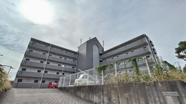 ガーデンヒルズ中山