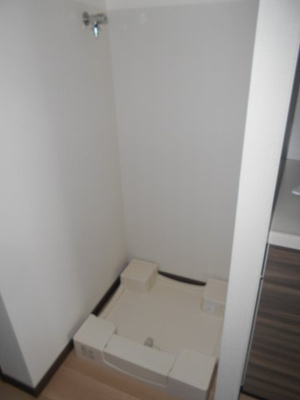 【設備】 | GENOVIA中野野方green veil | 室内洗濯機置き場。