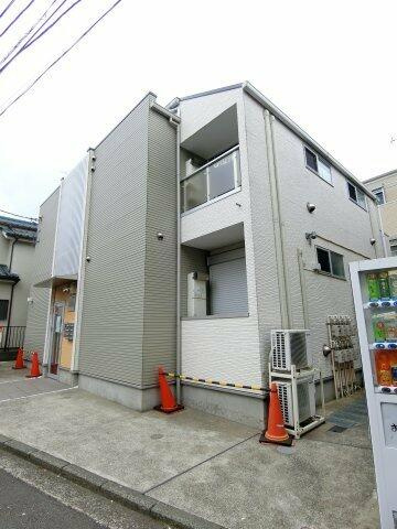 横浜市神奈川区斎藤分町のアパートの画像