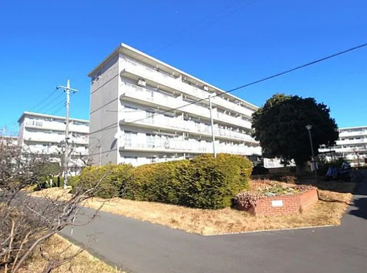 狭山台第一公団マンション2街区27号棟の外観