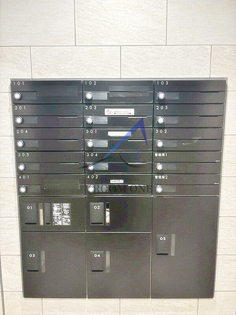 THE ROOM'S西大井のその他共用部分|集合ポストです。