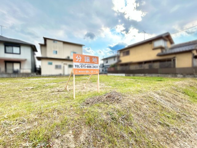 【前面道路含む現地写真】の画像