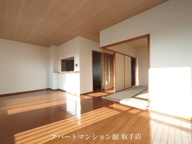 ハーモニータウン新取手壱番館の居間・リビング