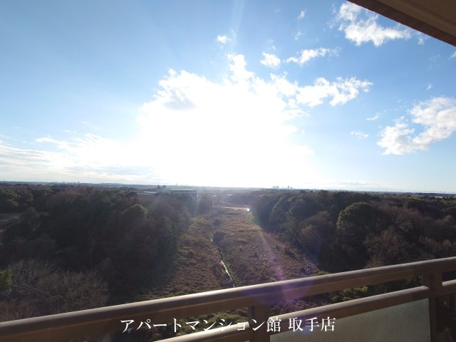 ハーモニータウン新取手壱番館のバルコニー