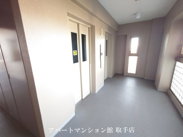 ハーモニータウン新取手壱番館の玄関