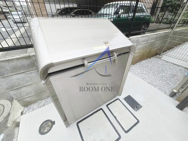プレジール品川大井のその他共用部分|敷地内ごみ置き場です。
