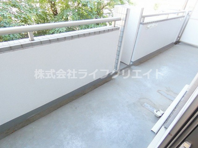【バルコニー】 | アーバンイースト