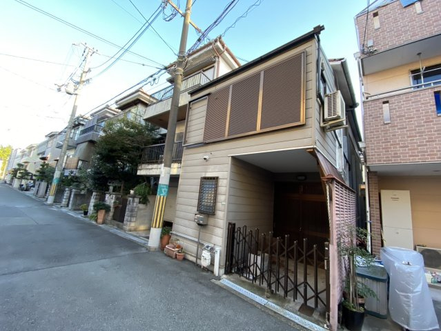 豊中市箕輪一丁目戸建の外観|北西側から見た外観！