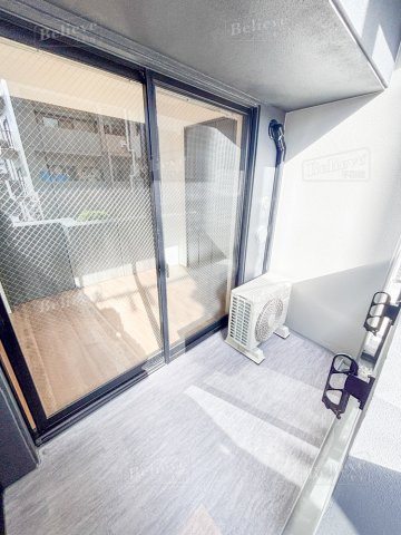 S-RESIDENCE六ツ門abreastIIのバルコニー|日当たりの良いバルコニー♪