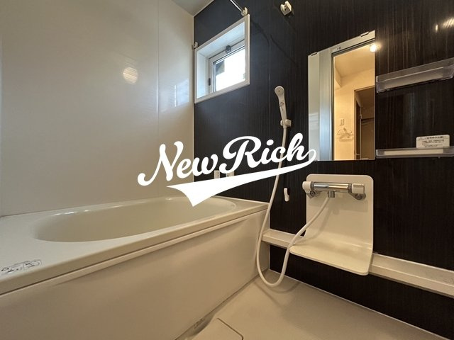 高崎市貝沢町のアパートの浴室