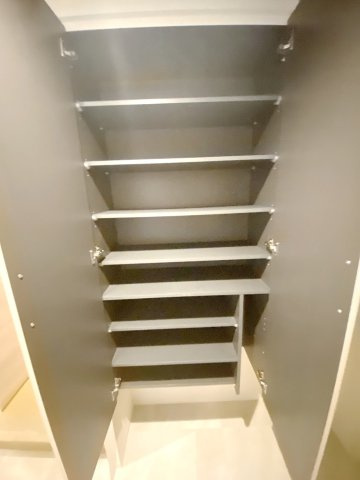 栖－すみか－浅草蔵前の玄関