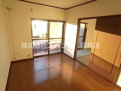 【寝室】 | プラスパー深山 | ゆとりの広さです