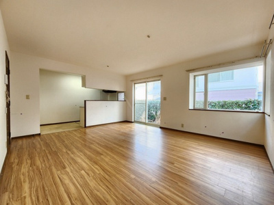 【居間・リビング】 | フォンテーヌ八番館（Ａ1、Ａ2）