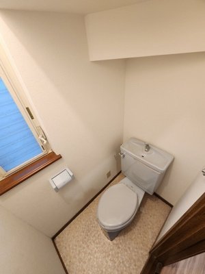 【玄関】 | フォンテーヌ八番館（Ａ1、Ａ2）