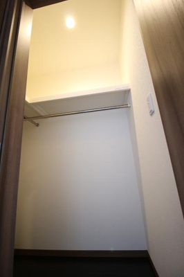 お荷物の多い方の味方ウォークインクローゼット