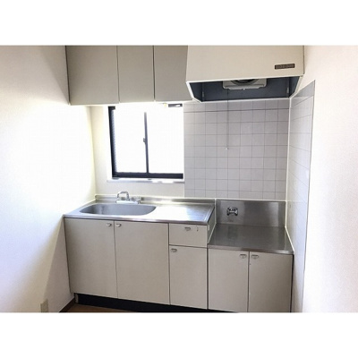 【キッチン】 | エステートロイヤル７号棟 | 写真は他部屋