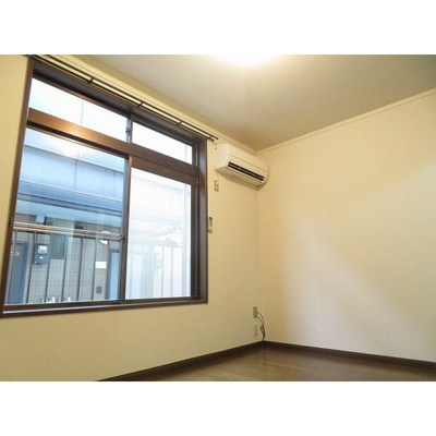 【居間・リビング】 | カディカワセⅡ | 居室