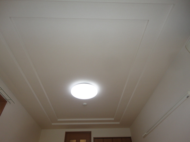 ペルソナ２１のその他|照明器具