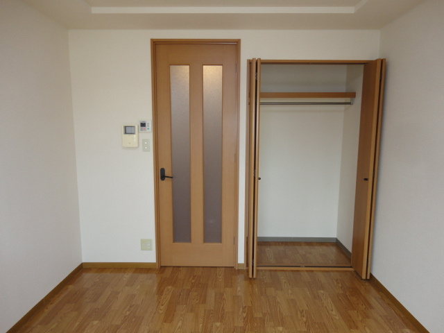 ペルソナ２１の収納|クローゼット