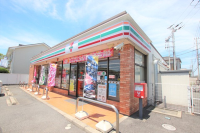 セブン－イレブン 君津外箕輪２丁目店まで500ｍ