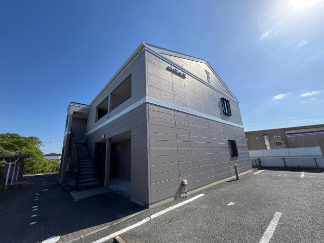 【外観】 | グレース | 外観写真（昼）