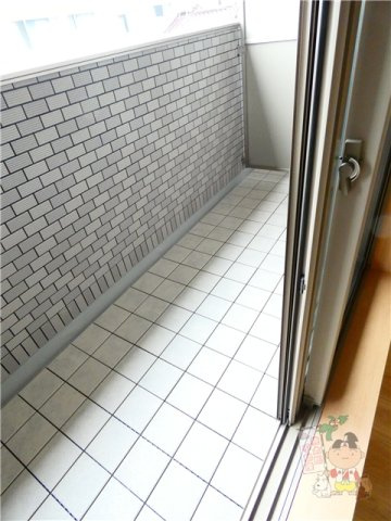 ユアメゾン益野　Ｂのバルコニー