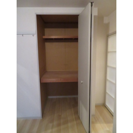 シーダハイムの収納|洋室5.5帖収納