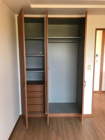 楓の収納|洋室収納