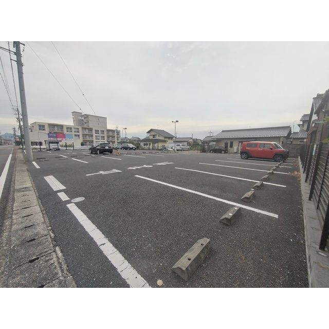 アクアレガーレｓｔａｇｅⅠの駐車場