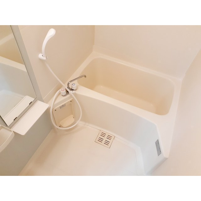 ラフィネ(各務原)の浴室