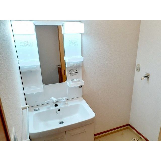 ラフィネ(各務原)の洗面所