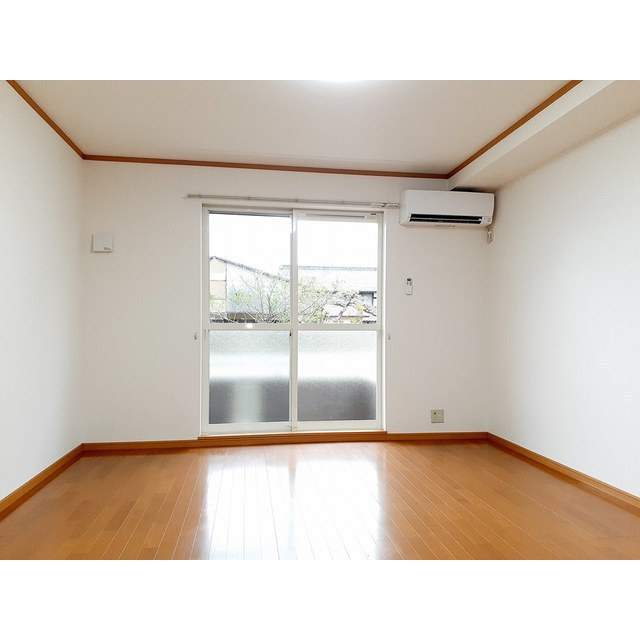 ラフィネ(各務原)の居間・リビング