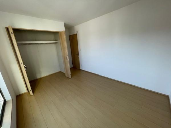 【洋室】 | 摂津市南別府町　新築戸建