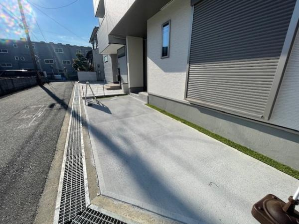 【駐車場】 | 摂津市南別府町　新築戸建