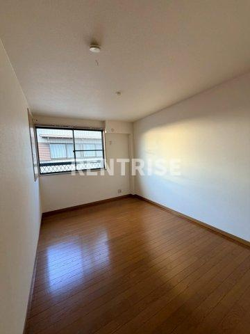 メゾンルミエールの寝室